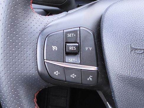 Used 2025 Ford Escape ST-Line AWD/4WD image 15