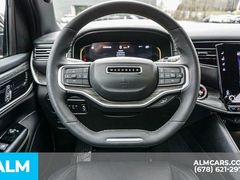 Used 2024 Jeep Wagoneer L Series II w/ Flexible Seating Group AWD/4WD image 30