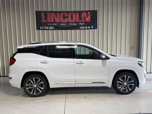 Used 2020 GMC Terrain Denali w/ GMC Pro Grade Package image 2