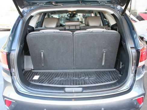 Used 2017 Hyundai Santa Fe FWD w/ Cargo Package image 32