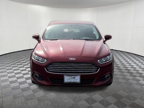 Used 2016 Ford Fusion SE AWD/4WD image 2
