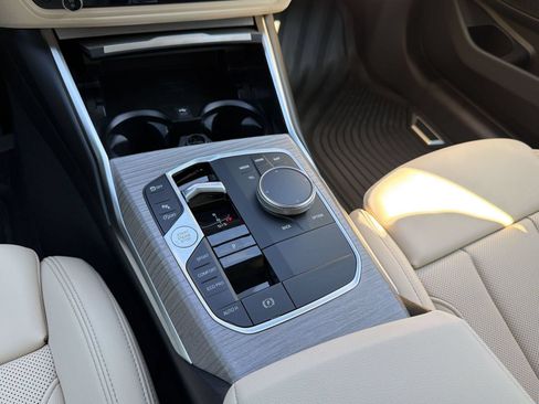 New 2026 BMW 330i Sedan w/ Convenience Package RWD image 17