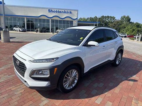 Used 2021 Hyundai Kona SEL w/ Cargo Package FWD image 4