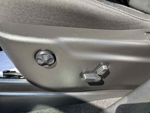 Used 2024 Dodge Durango GT image 24