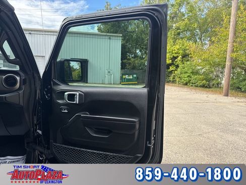 Used 2021 Jeep Gladiator Sport image 63