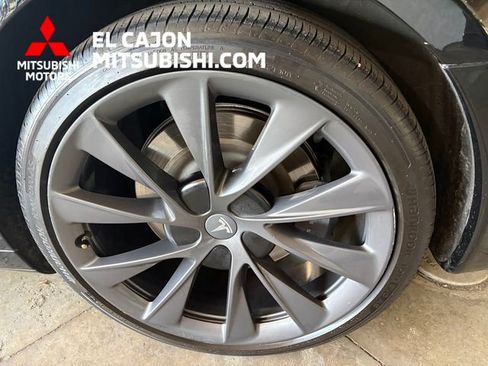 Used 2019 Tesla Model S 100D AWD/4WD image 6