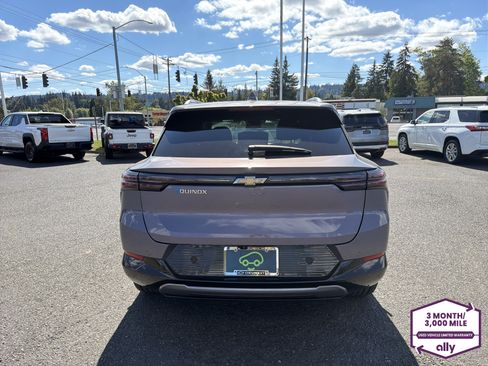 Certified 2024 Chevrolet Equinox EV LT FWD image 4