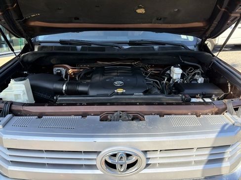 Used 2015 Toyota Tundra 1794 Edition image 36