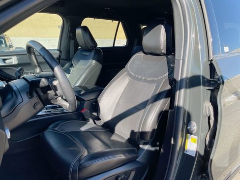 Used 2022 Ford Explorer ST w/ Equipment Group 401A image 23