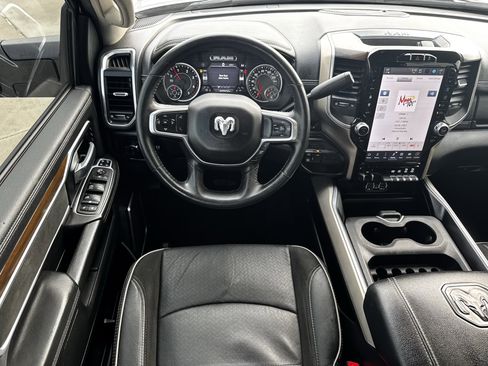 Used 2024 RAM 2500 Laramie image 14
