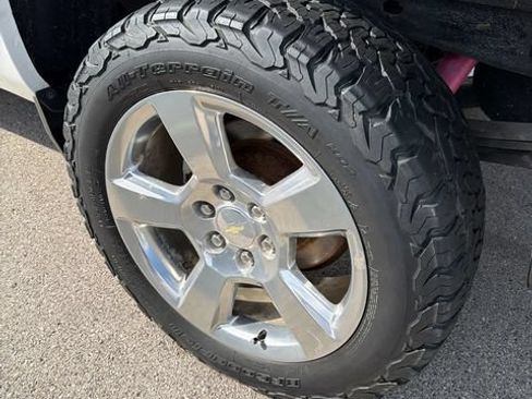 Used 2017 Chevrolet Silverado 1500 LT w/ All Star Edition AWD/4WD image 8