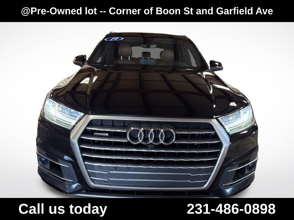 Used 2019 Audi Q7 3.0T Premium Plus w/ Premium Plus Package AWD/4WD image 8
