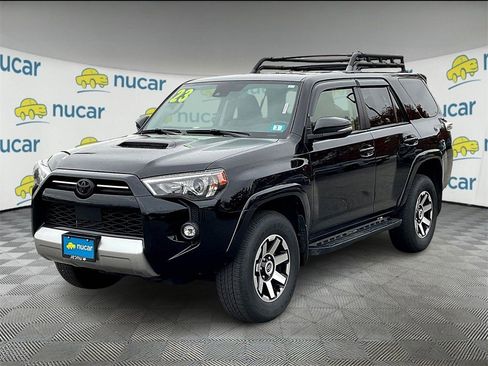 Used 2023 Toyota 4Runner TRD Off-Road Premium image 3