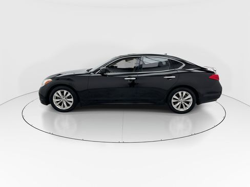 Used 2011 INFINITI M37 w/ Deluxe Touring Pkg image 5