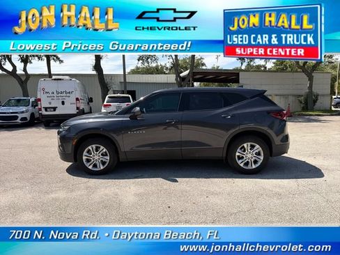 Used 2022 Chevrolet Blazer LT FWD image 4