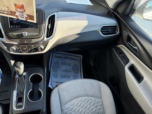 Used 2019 Chevrolet Equinox LT image 11