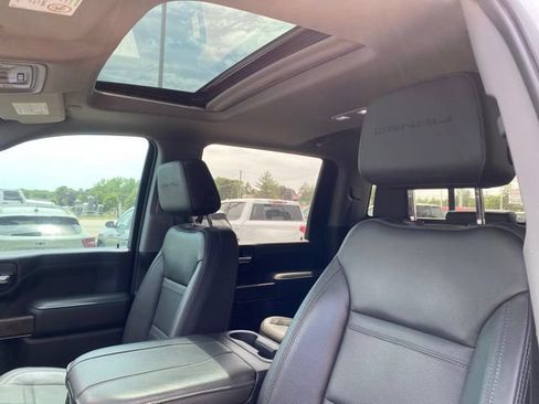 Used 2023 GMC Sierra 2500 Denali w/ Denali Ultimate Package AWD/4WD image 11
