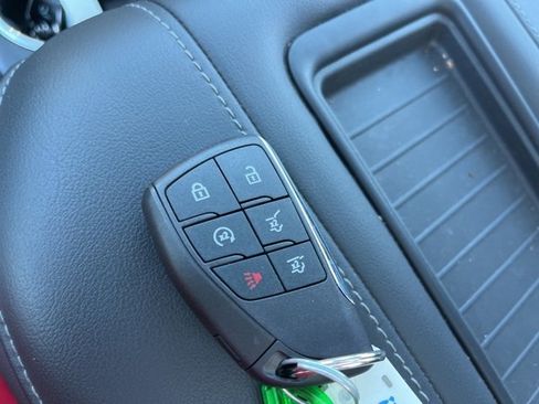 Used 2023 Chevrolet Tahoe Z71 w/ Z71 Off-Road Package image 40