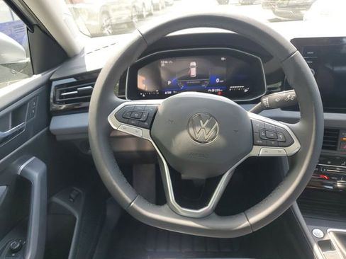 New 2026 Volkswagen Jetta SE image 17