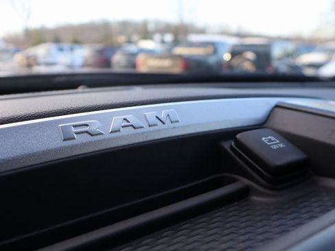 Used 2022 RAM 2500 Big Horn w/ Level C Equiment Group image 21