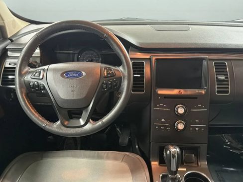 Used 2019 Ford Flex SEL w/ Equipment Group 202A FWD image 11