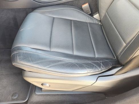 Used 2020 Mercedes-Benz GLE 350 image 23