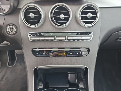 Used 2022 Mercedes-Benz GLC 300 image 55