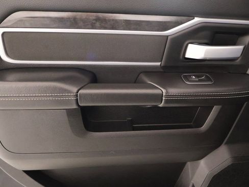 Used 2024 RAM 2500 Big Horn w/ Bed Utility Group image 15