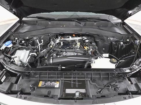 Certified 2025 Ford Explorer Active image 30