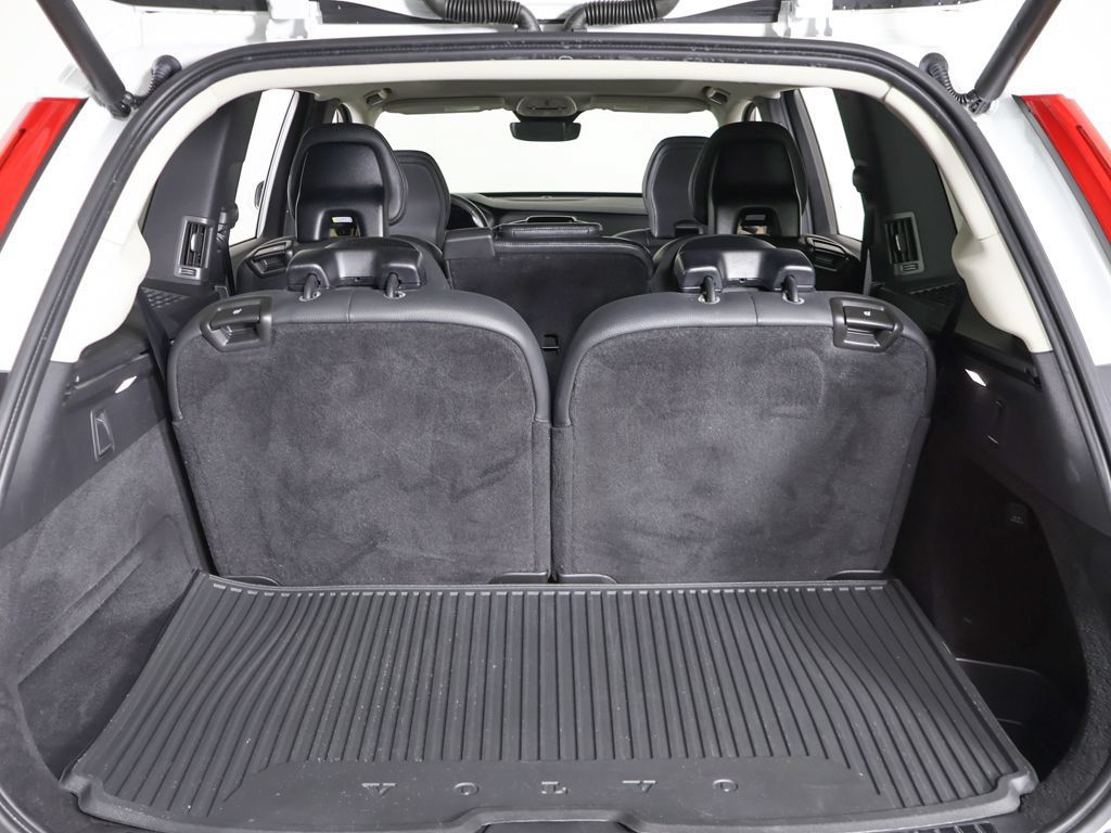 Used 2024 Volvo XC90 B6 Plus w/ Protection Package Premier AWD/4WD image 22