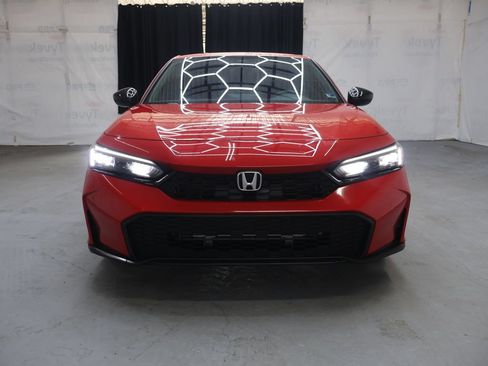 Used 2026 Honda Civic Sport image 2
