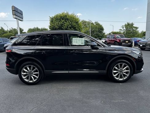 Certified 2022 Lincoln Corsair AWD w/ Premium Package image 4