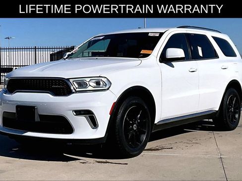 Used 2022 Dodge Durango SXT image 1
