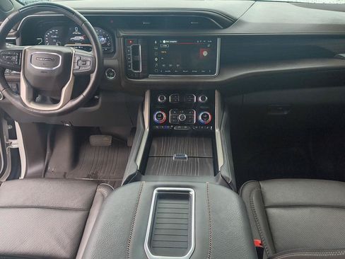 Used 2023 GMC Yukon Denali w/ Denali Reserve Package AWD/4WD image 28