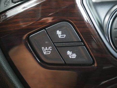 Used 2015 Chevrolet Silverado 3500 LTZ w/ Duramax Plus Package image 21