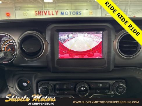 Used 2022 Jeep Wrangler Unlimited Sport S image 18