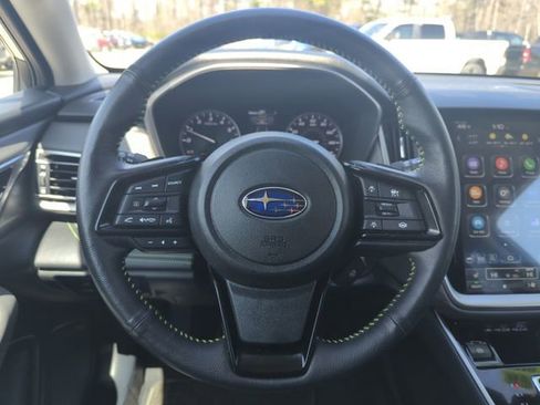 Used 2025 Subaru Outback Onyx Edition AWD/4WD image 19