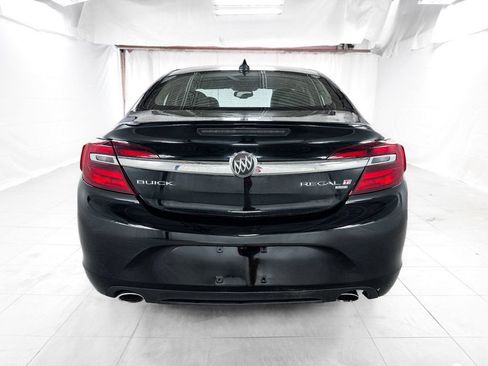 Used 2017 Buick Regal AWD image 5