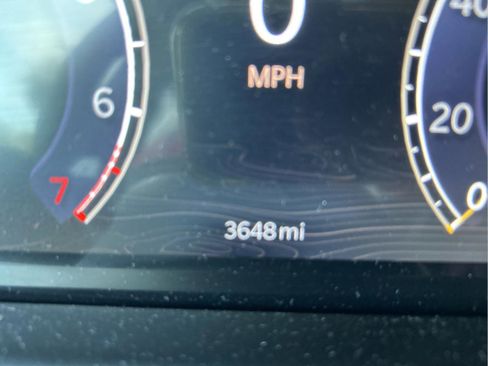 Used 2025 Jeep Grand Cherokee Laredo X w/ Luxury Tech Group I image 12