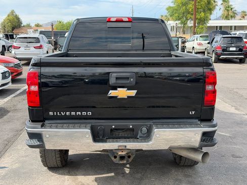 Used 2015 Chevrolet Silverado 2500 LT w/ LT Convenience Package AWD/4WD image 8