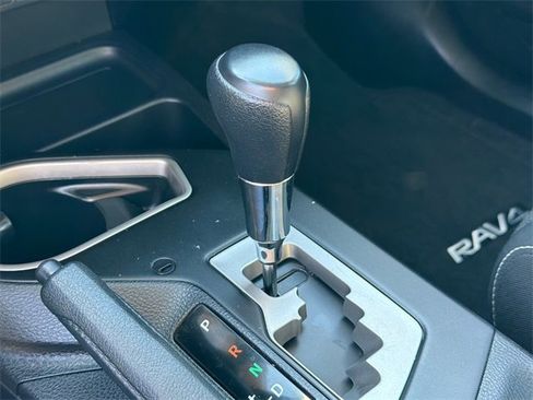 Used 2016 Toyota RAV4 XLE image 24