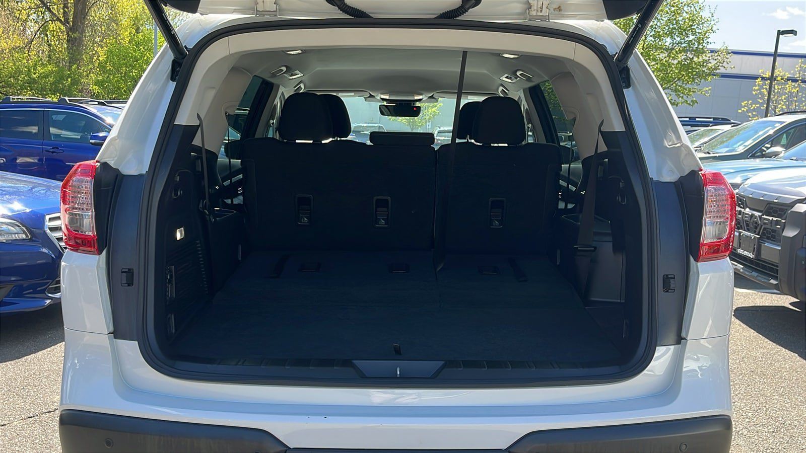 Certified 2025 Subaru Ascent Premium AWD/4WD image 25