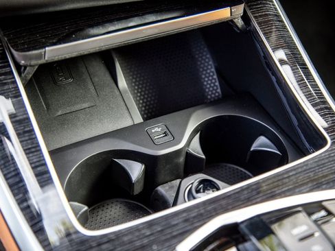 New 2026 BMW X5 xDrive40i w/ M Sport Package image 16