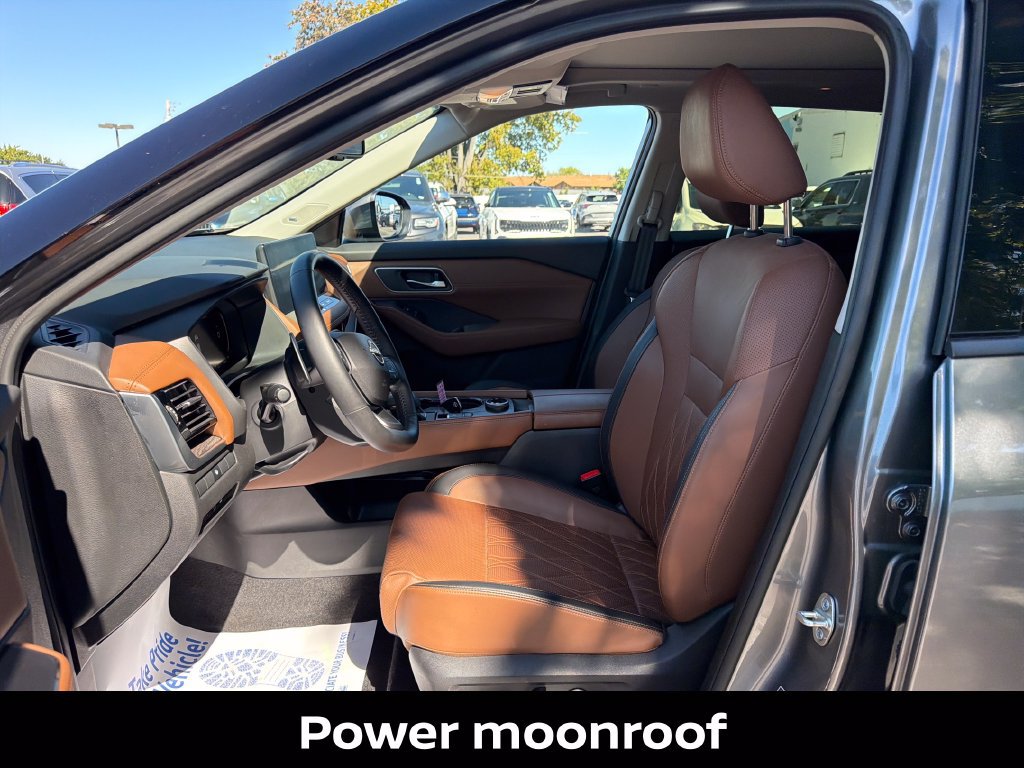 Certified 2025 Nissan Rogue Platinum AWD/4WD image 11