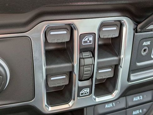 New 2026 Jeep Wrangler Unlimited Sport AWD/4WD image 22