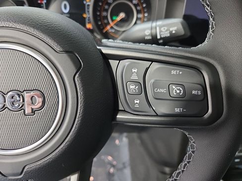 New 2026 Jeep Gladiator Sport image 15