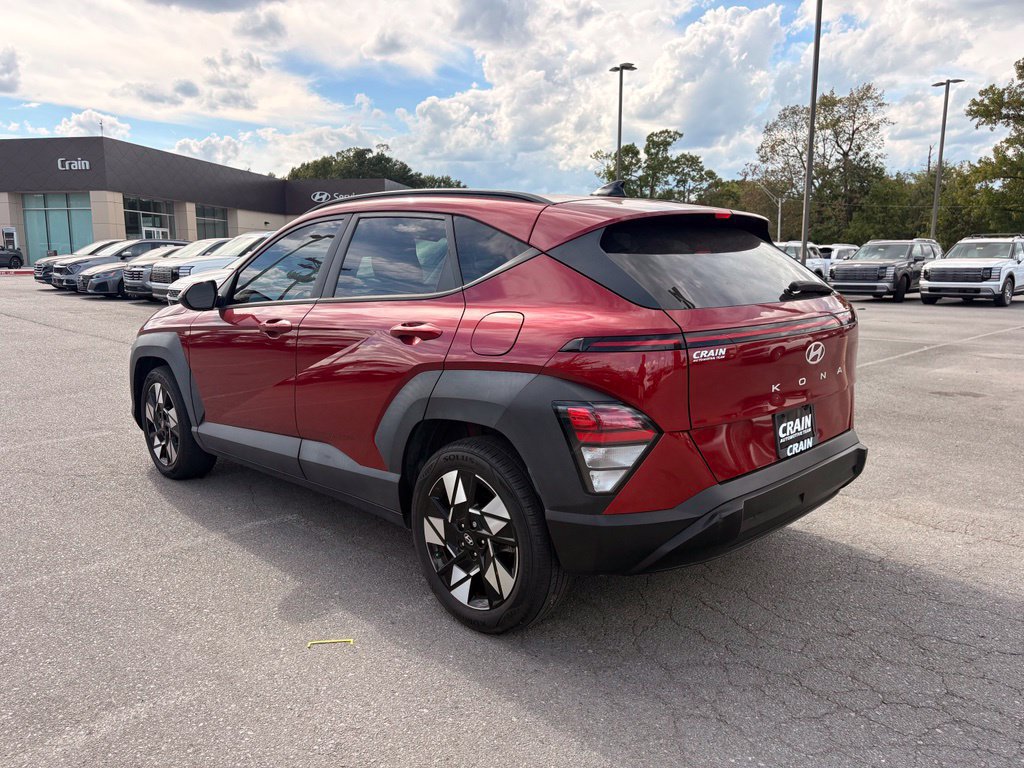 Used 2024 Hyundai Kona SEL FWD image 5