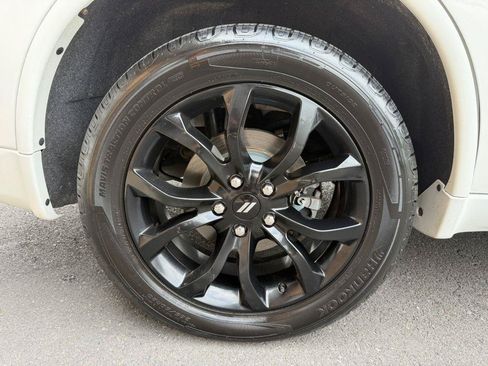 Used 2019 Dodge Durango GT w/ Blacktop Package AWD/4WD image 11