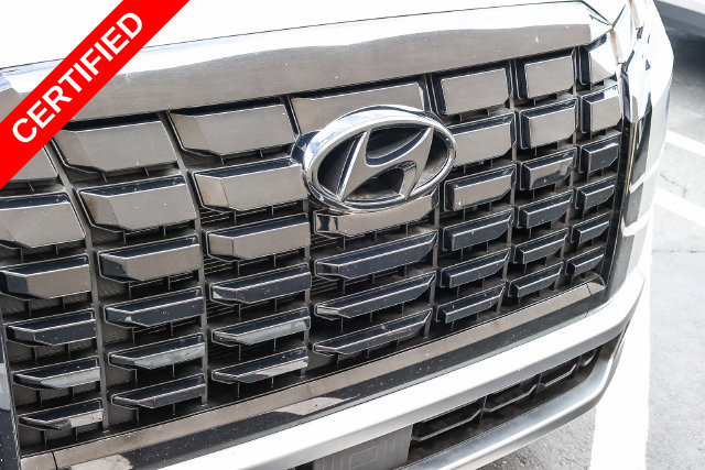 Certified 2025 Hyundai Palisade SEL FWD image 11