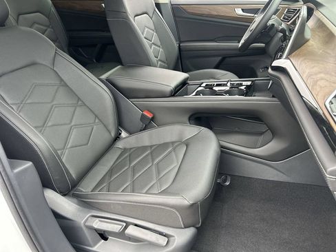 New 2026 Volkswagen Atlas SE FWD image 7